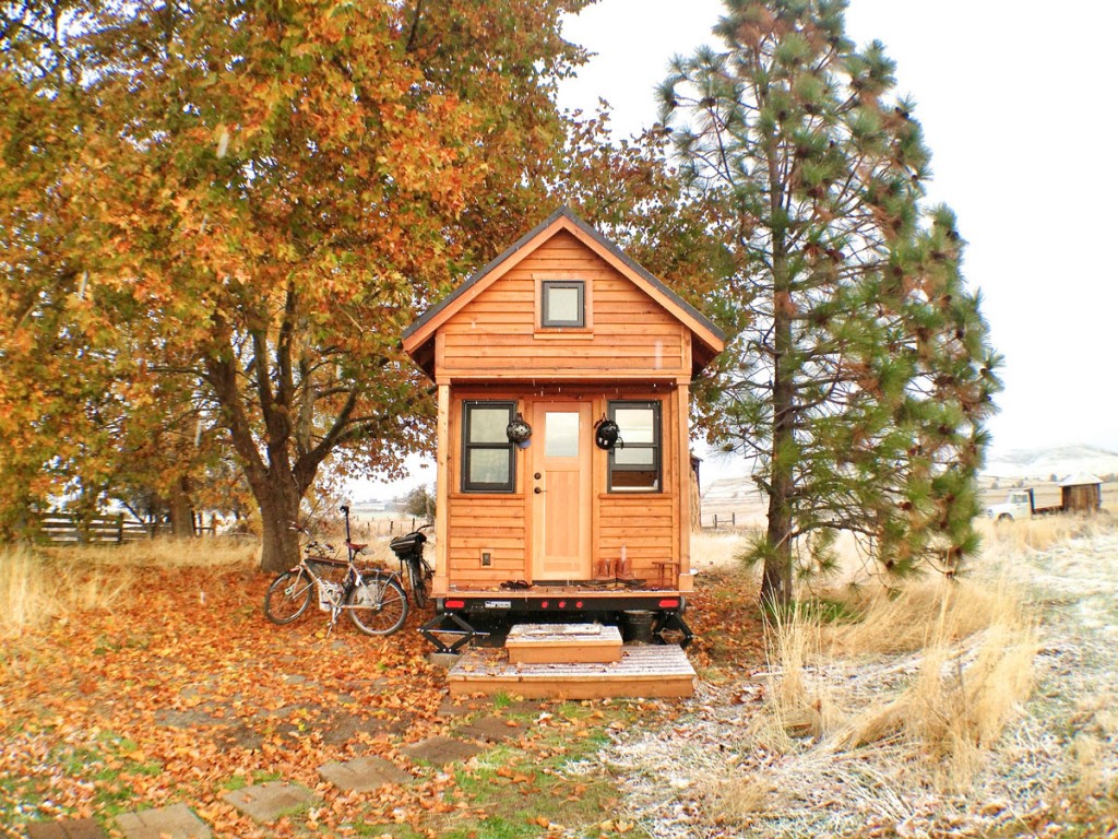start a blog about tiny homes